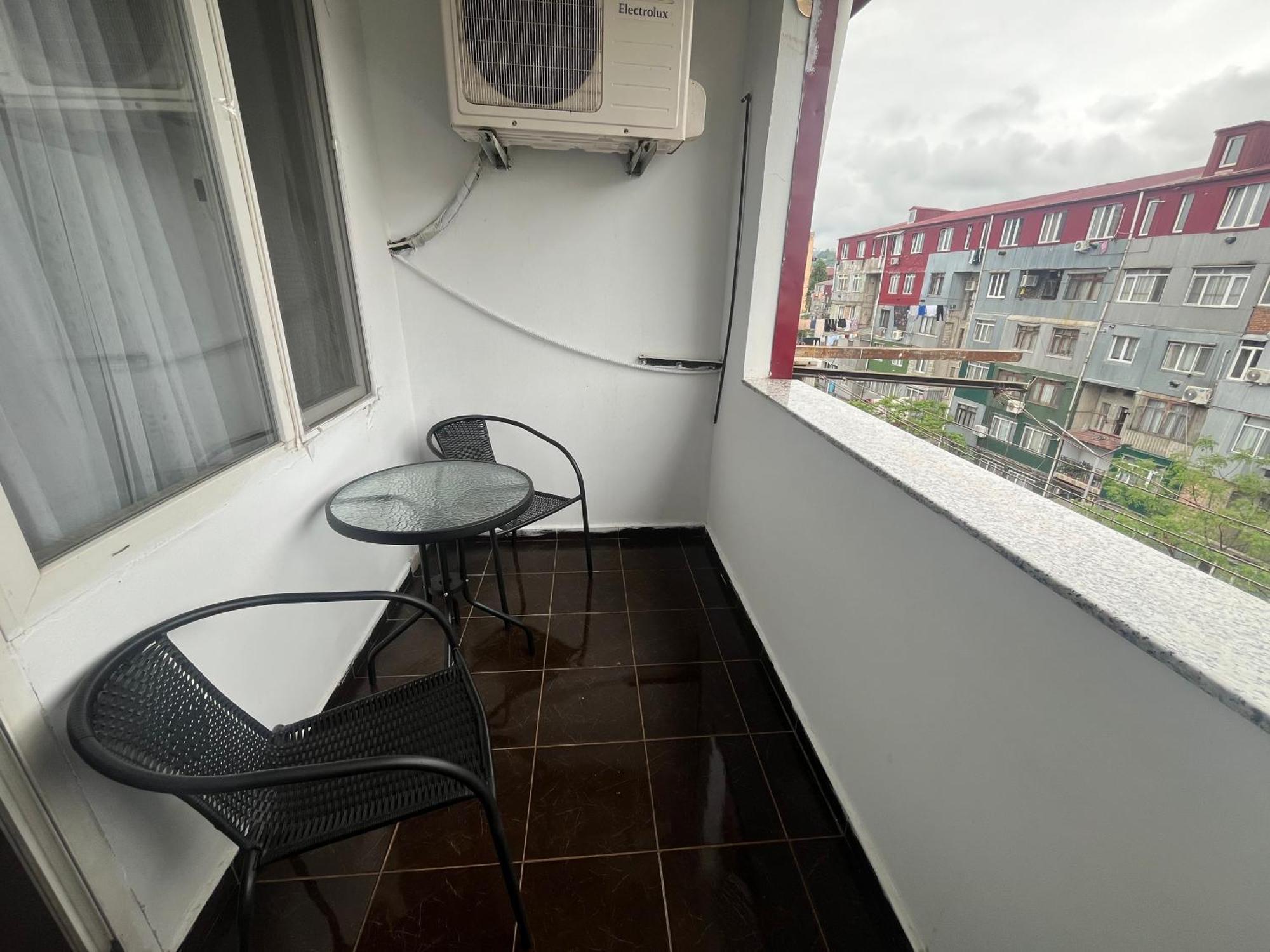 Apartament Батуми Екстериор снимка